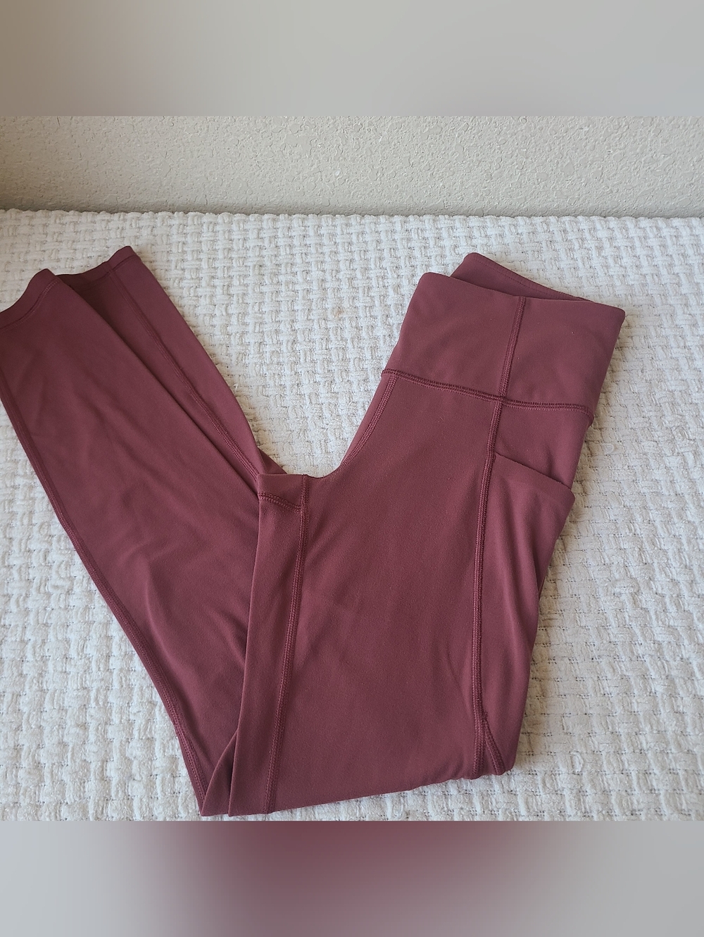 Athleta Stash Pocket Salutation Tight Mauve Active Leggings Size XS
